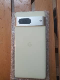 google pixel 7 8/128gb 10/10 condition 4 months sim time unlock