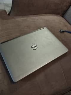 Dell 7240 16 GB ram 128 SSD 4 gen xps GOOD CONDITION