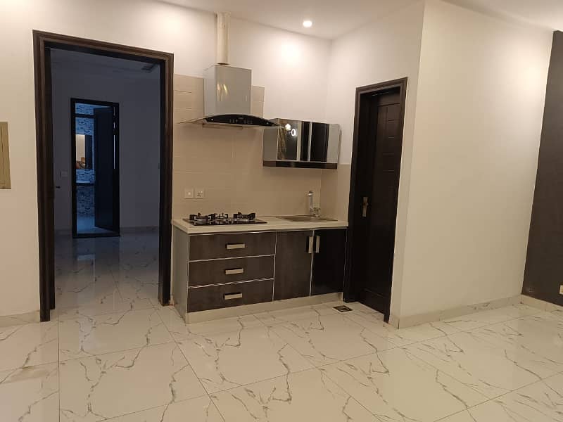 Kanal 5bed Fully Furnish House Available For Rent In DHA Phase 5 17