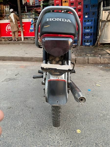 Honda 70 18C urgent sale 3