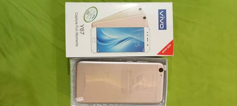 Vivo y67 4gb 64gb 10/10 lush phone 2