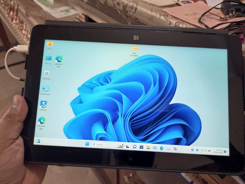 Tablet for Sale (working perfectly) 1