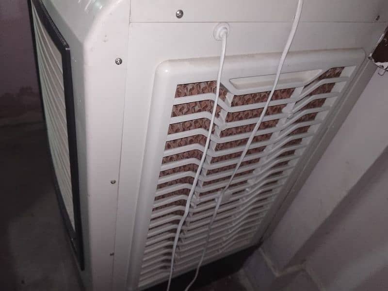 I zone Air cooler with 1 Year warranty 2