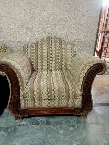 5seater sofa for sale in good condition 0