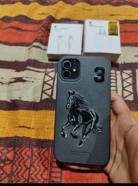 urgent sale iphone 11 64gb JV 2