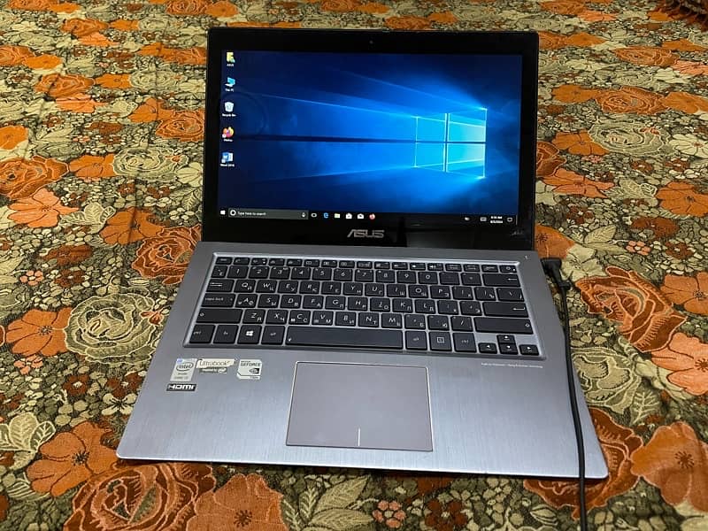 Slim laptop ASU’s touch screen (i5-4th generation) 0