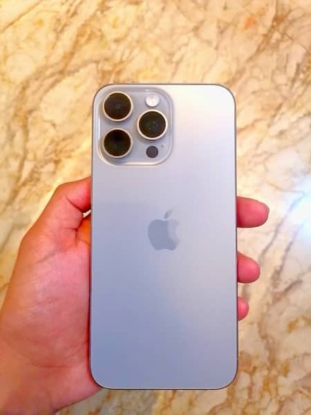 Non PTA iphone 15 pro max - 256GB Natural Titanium 0