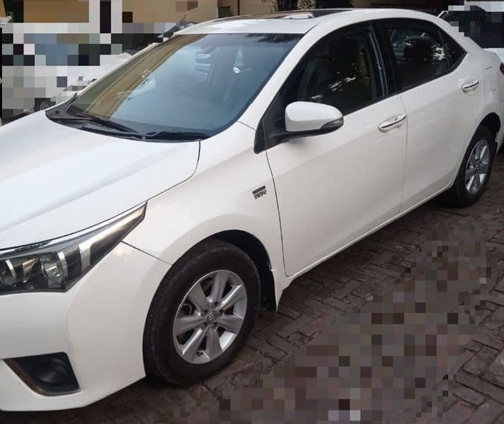 Toyota Corolla Altis 2017 1