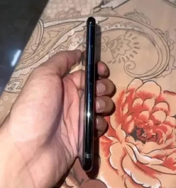 iphone 11 pro 64gb factory unlock non pta 3