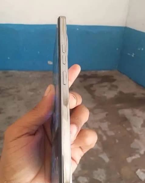 Tecno camon 30 2