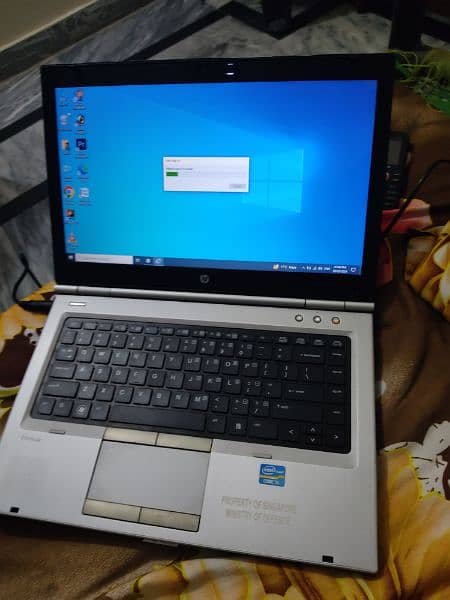 HP Elitebook Core i5 Laptop 5