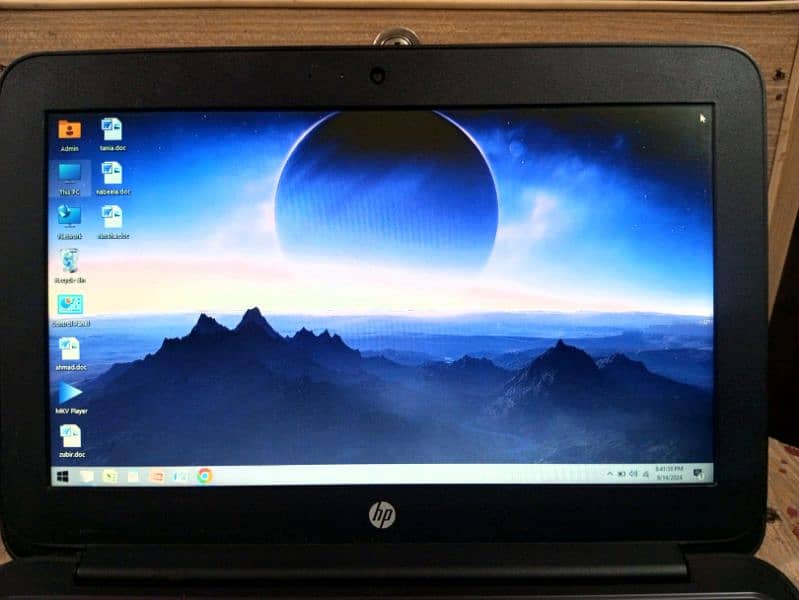 hp 11 g4 series - 4gb ram 1