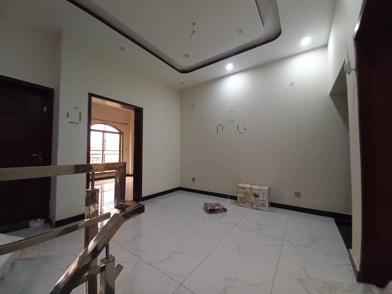 Brand new luxurious house is available for rent 2