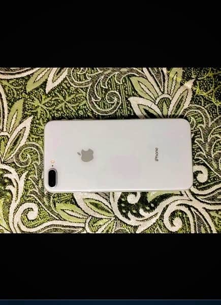 I phone 8 Plus 256/GB all ok only bettery change 0