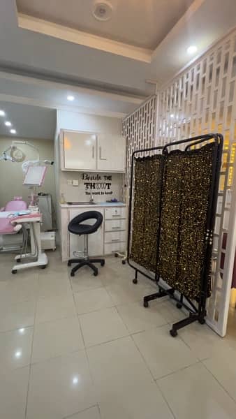 Dental & Skincare Clinic for sale 11