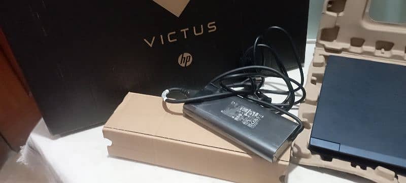 Victus HP Gaming Laptop 15-fa1093dx 1