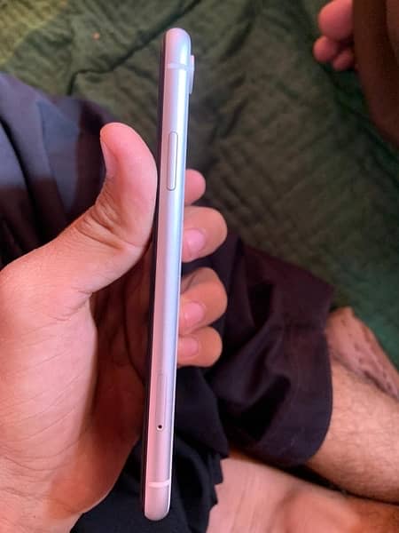 iPhone XR Non pta 5