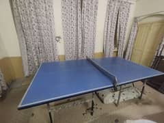 Table Tennis in good condition with net and one racket 0