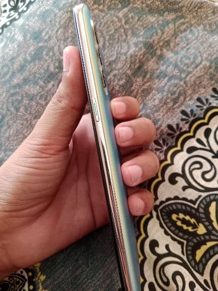 Oppo Reno 5 Lush Condition (9.5/10) 1