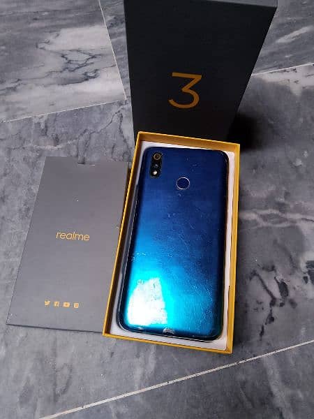 Realme 3 2