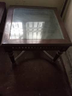 Solid Wooden Tables With Glass