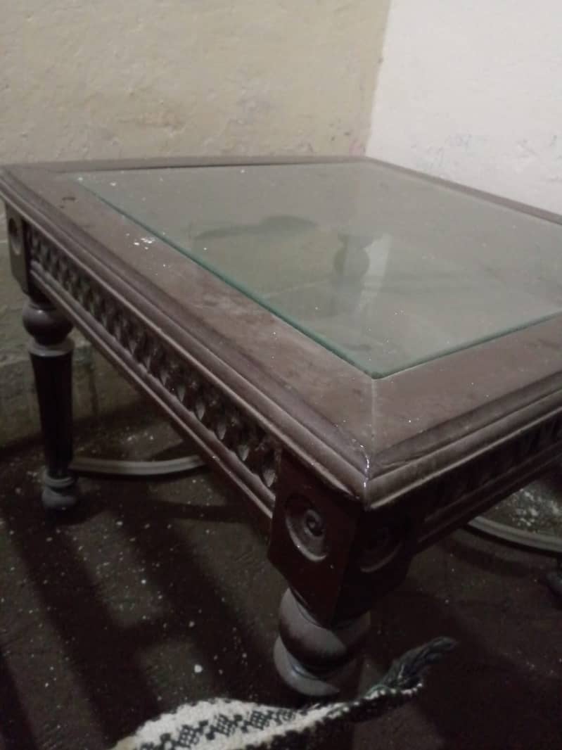 Solid Wooden Tables With Glass 5