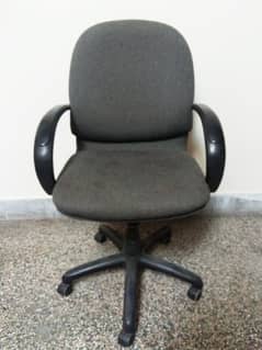 4 office chairs are available for sale