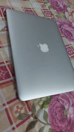 Macbook