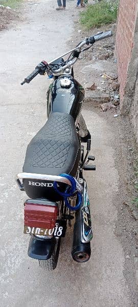 honda 2014 black 16 register geniun condition 1