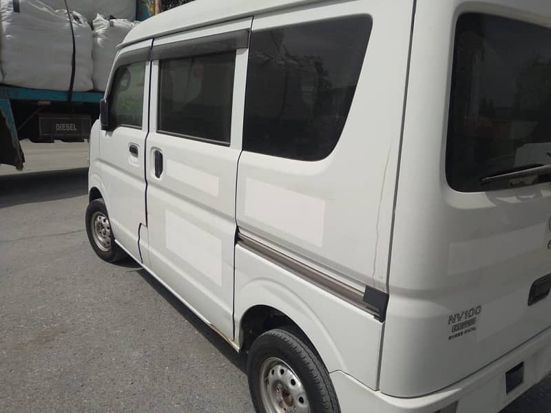 Nissan Clipper 2020 10