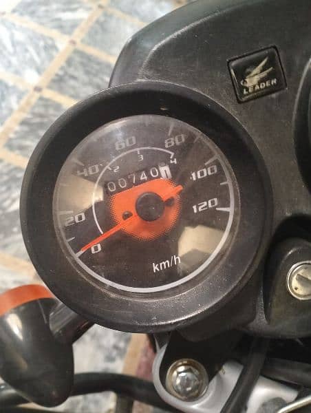 leader bike 100cc new condition 1