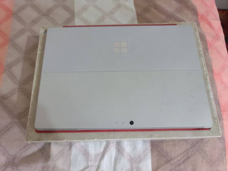 surface 4 pro 6th generation with box 2