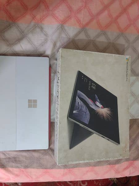 surface 4 pro 6th generation with box 3