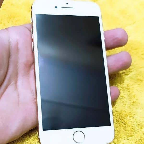 I phone 8 64gb Non pta factory unlock 4month sim time available 1