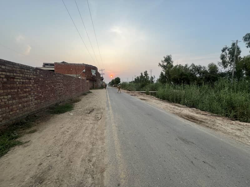 Land For Sale On Main Patoki Raiwand Road 6