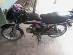 Honda CD 70 dream one hand use ,full ok battery tyer lights full ok ,