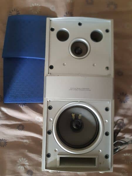 4way stereo speakers  system 0313,,22,87,306 5