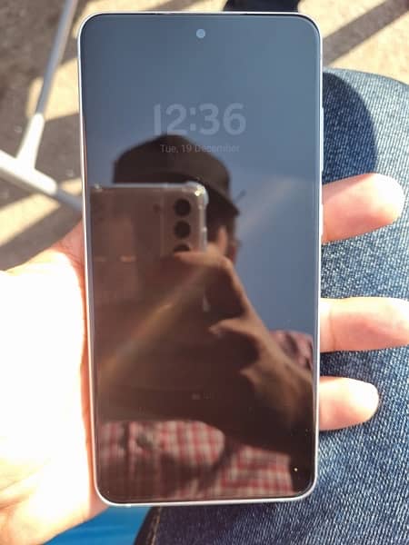 Samsung S21fe 8/256 3