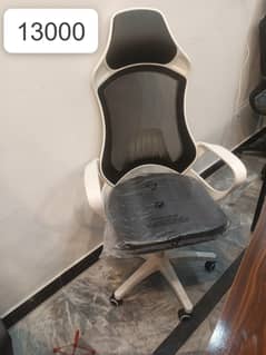 office chair/chair/ Revolving chair /highback chair/office furniture