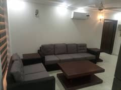 2 BED ROOMS FULLY LUXURY AND FULLY FURNISH IDEAL LOCATION EXCELLENT FLAT FOR RENT IN BAHRIA TOWN LAHORE