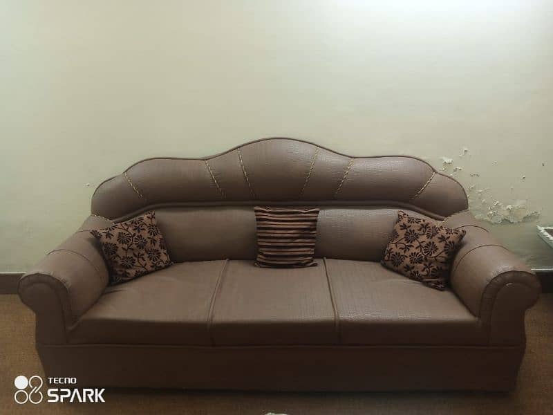 sofa set in a very good condition price negotiable 0344-0520063 2