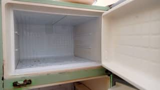 DAWLANCE FRIDGE MOST SUCCESSFUL MODEL RUNNING CONDITION GOOD COOLING