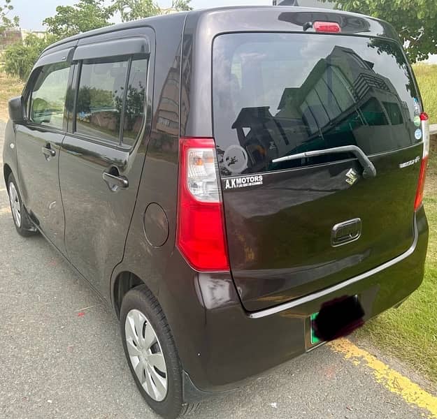 Suzuki Wagon R 2015 1