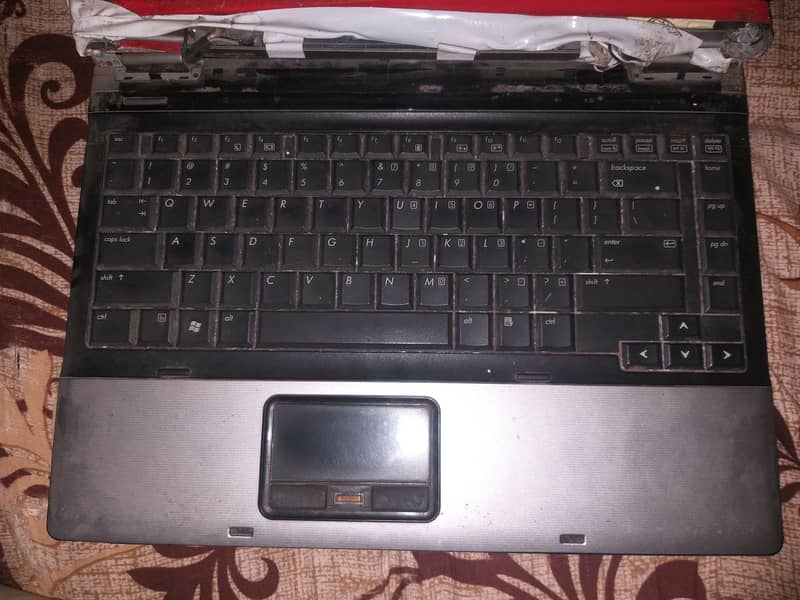 Hp laptop accessories Ram/ Hard500gb /Lcd/keybord/ 3