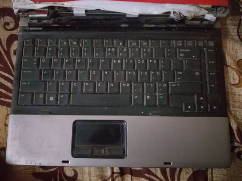 Hp laptop accessories Ram/ Hard500gb /Lcd/keybord/ 4