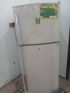 Dawlance Fridge best price 10 by 9,9