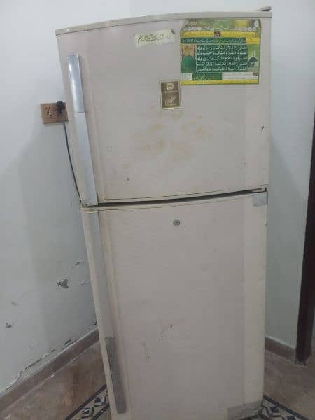 Dawlance Fridge best price 10 by 9,9 0