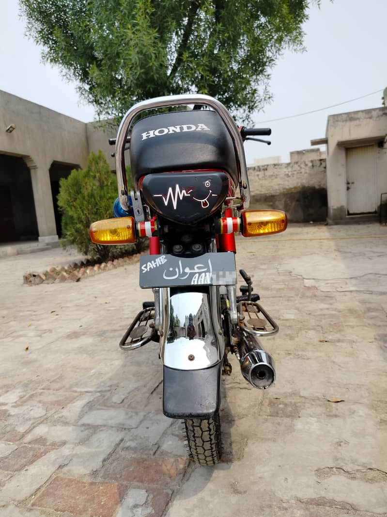 Anyone who wants to purchase a bike can contact 03219697566 2