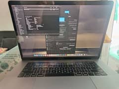 MacBook pro 2018 (core i9) ultra powered