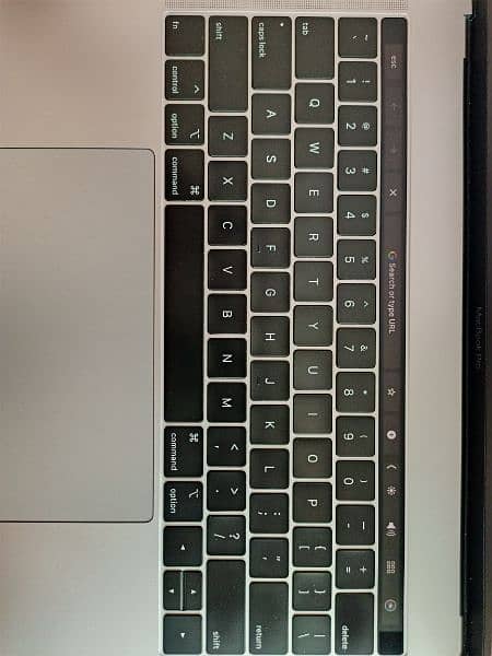 MacBook pro 2018 (core i9) ultra powered 4